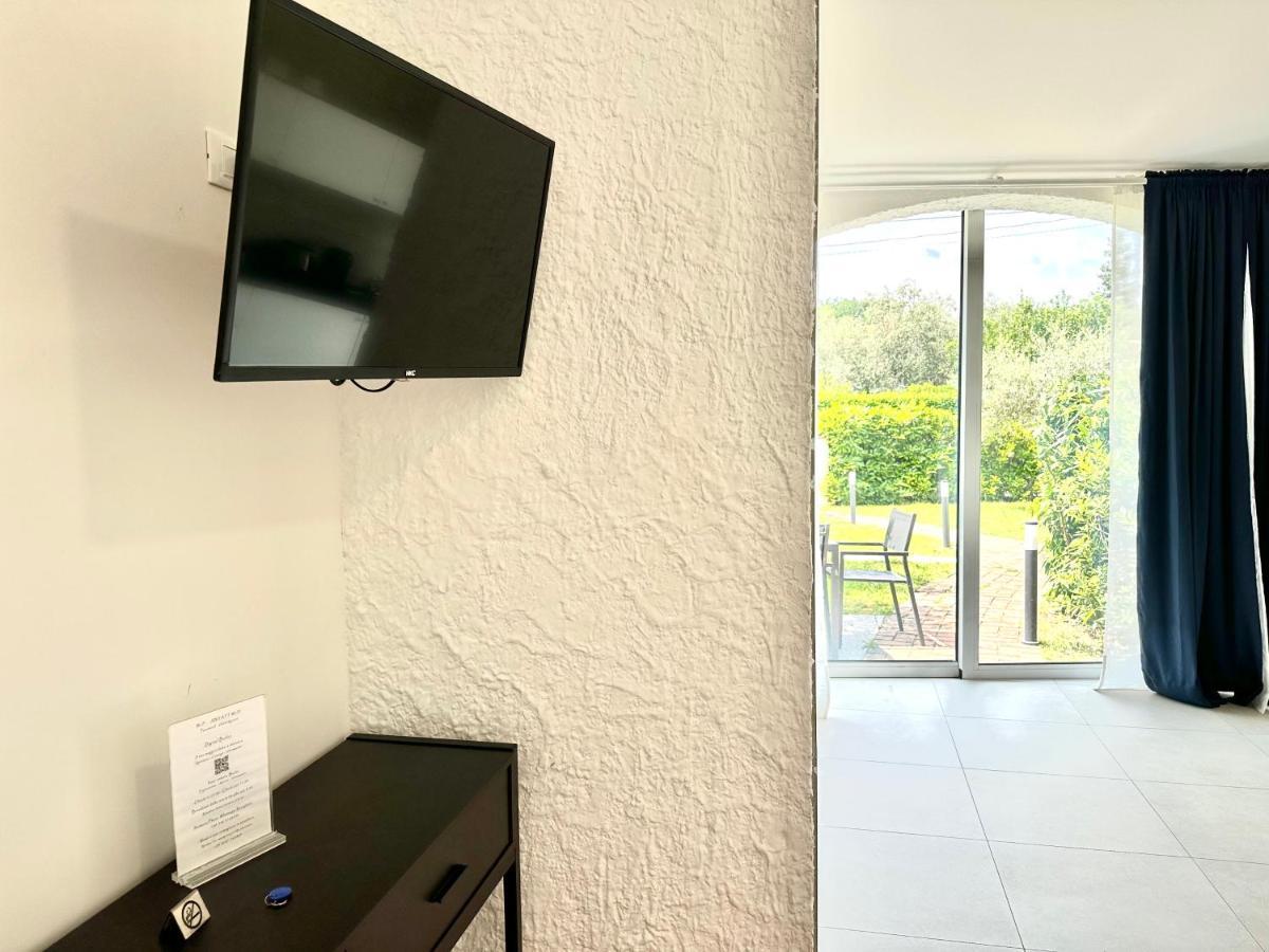 Aparthotel Abitatt Fosdinovo Exteriér fotografie